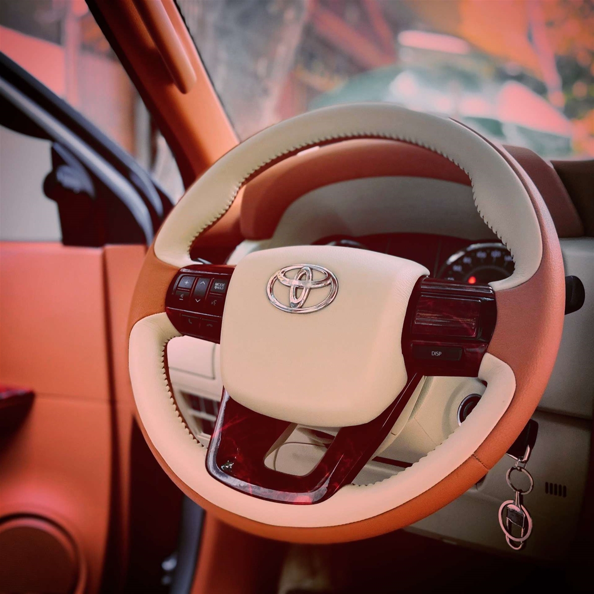 Địa Chỉ Đổi Màu Cho Xe Toyota Fortuner Tại Quận Gò Vấp